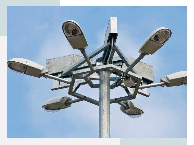 Монтаж осветительных мачт в клине