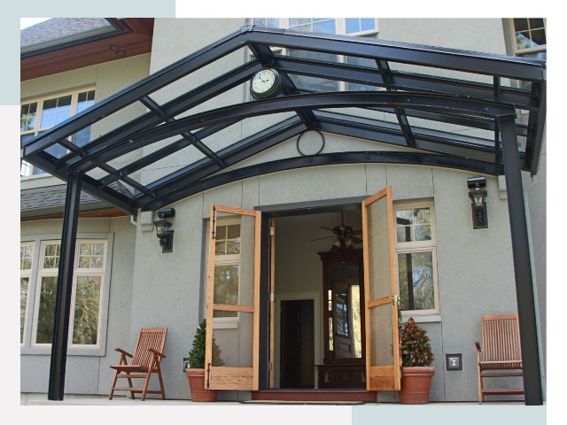 Козырьки металлические в клине