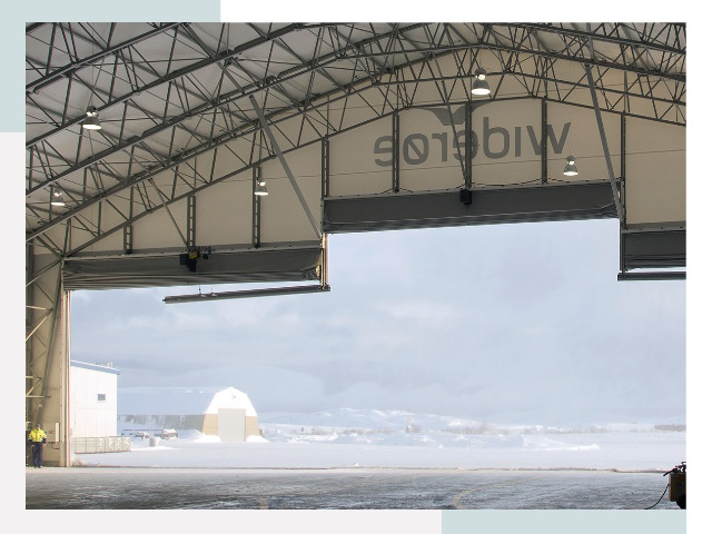 Ворота для ангаров в клине