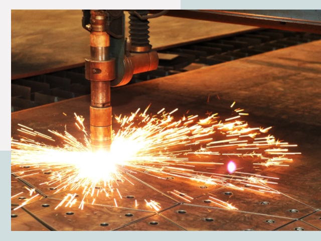 Плазменная резка металла в клине от 615 руб.