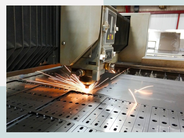 Лазерная резка металла в клине от 615 руб.